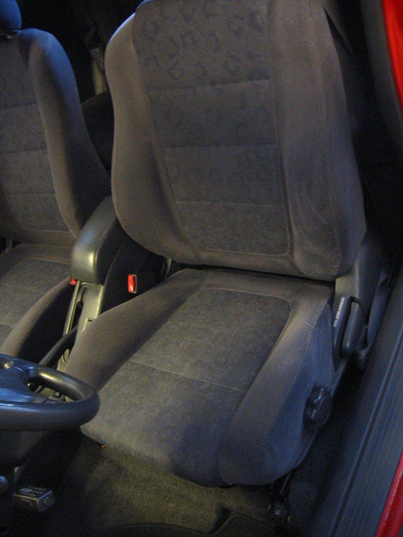 Toyota Corolla ZZE111  billede 6