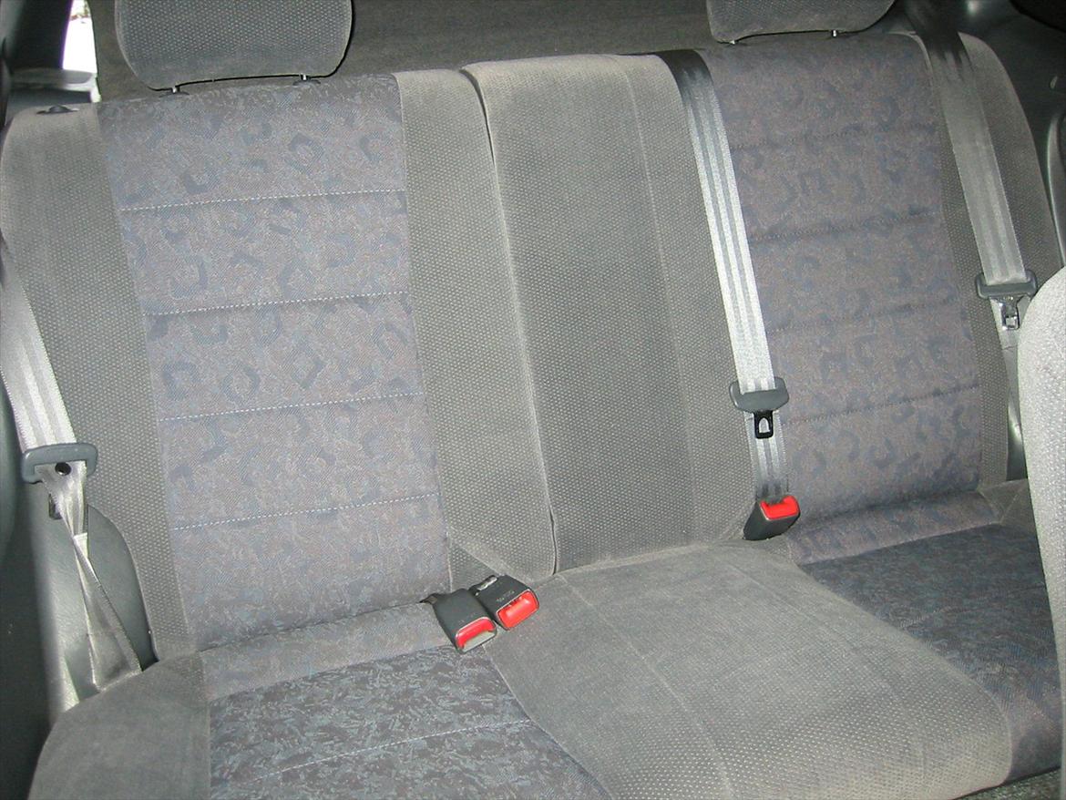 Toyota Corolla ZZE111  billede 12