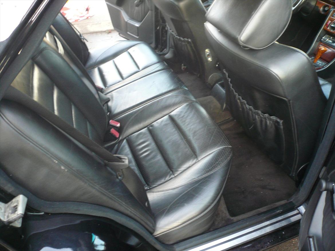 Mercedes Benz 300E Sportline *SOLGT* billede 8