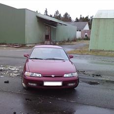 Mazda 626 1,8i 16v (død)