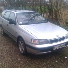 Toyota Carina E Stationcar
