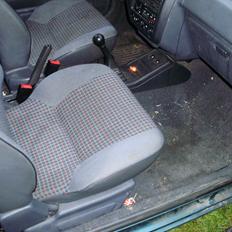 Peugeot 106  XR vero moda model 