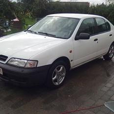 Nissan primera SOLGT