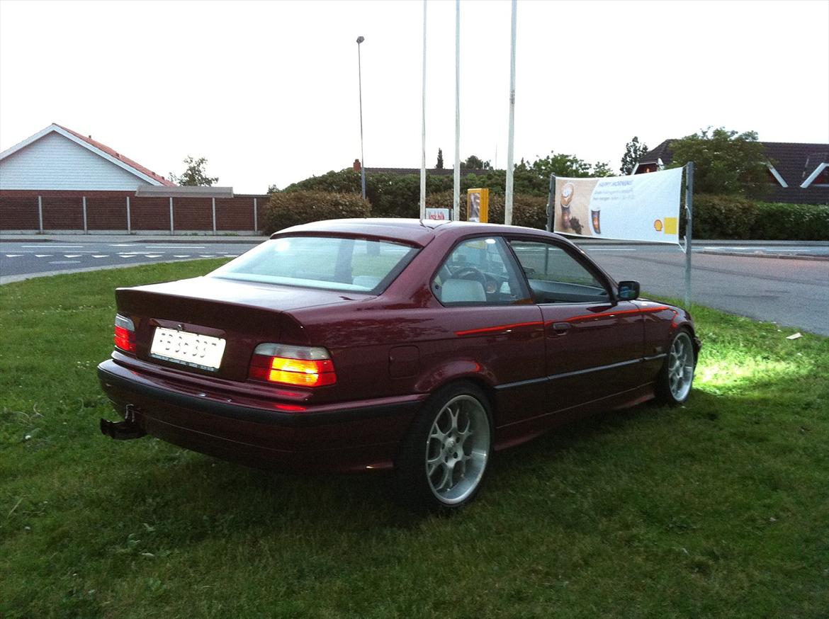 BMW E36 318IS 1,9 billede 16