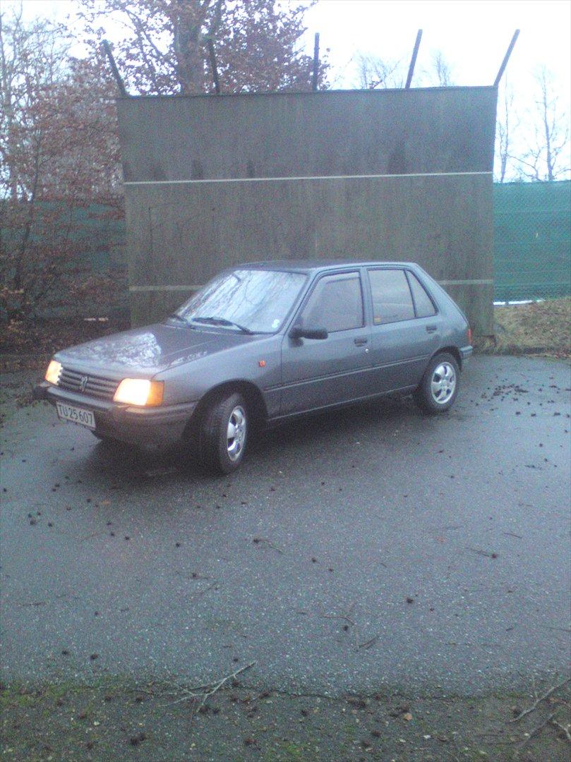 Peugeot 205 GRi billede 9