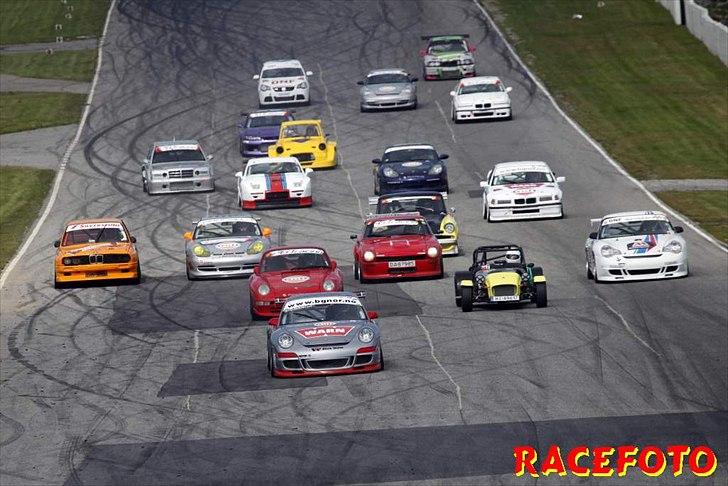 Mercedes Benz 190E 2.5-16 Evolution  - startfeltet i GT3 på Rudskogen billede 7