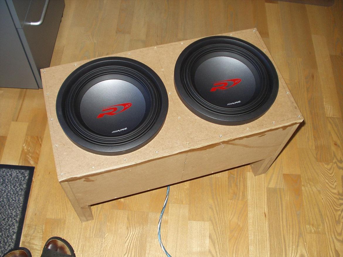 Toyota Carina E [SOLGT] billede 15