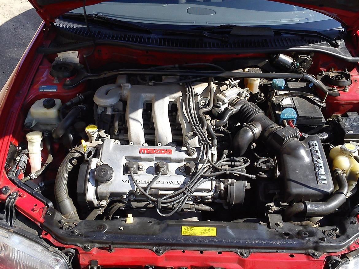 Mazda 323f ba v6 <byttet til perlemorshvid e36> <købt ig billede 9