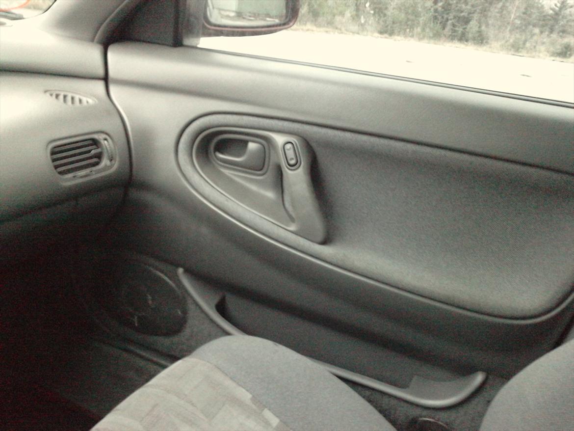 Mazda 626 1,8i 16v (død) billede 16