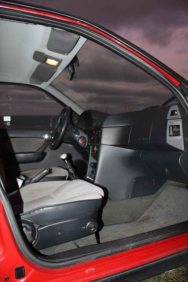 Alfa Romeo 146 billede 16