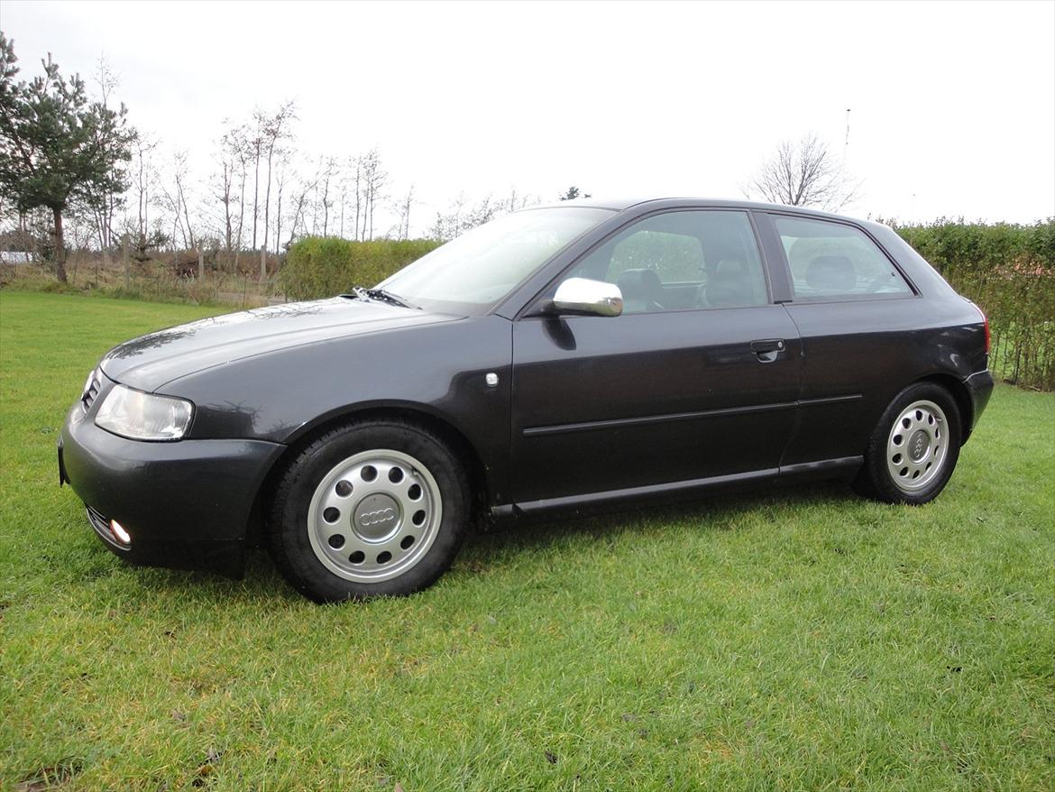 Audi A3 8L 1,9 TDI 130 hk SOLGT billede 2