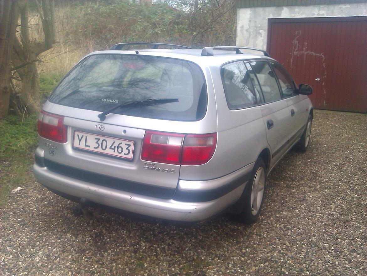 Toyota Carina E Stationcar billede 8