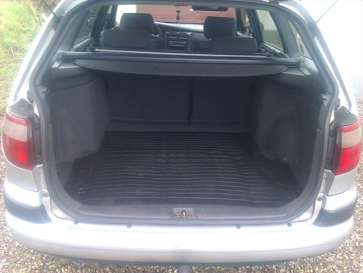 Toyota Carina E Stationcar billede 10