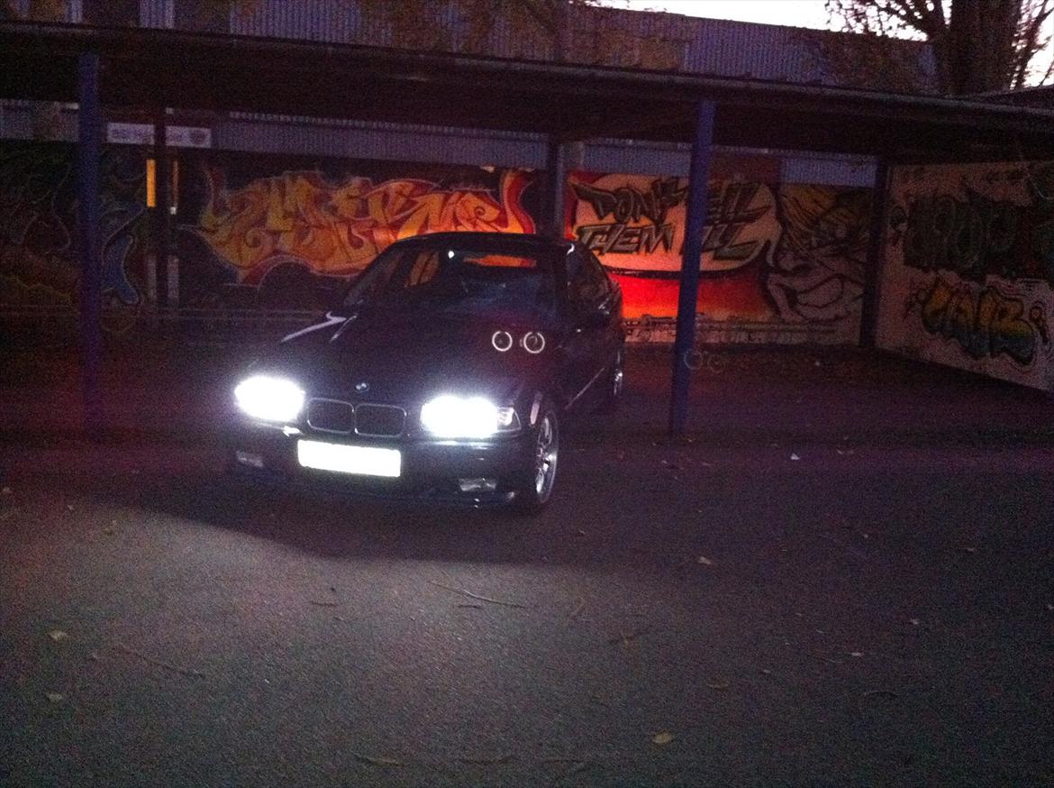 BMW 318i Tilsalg billede 10