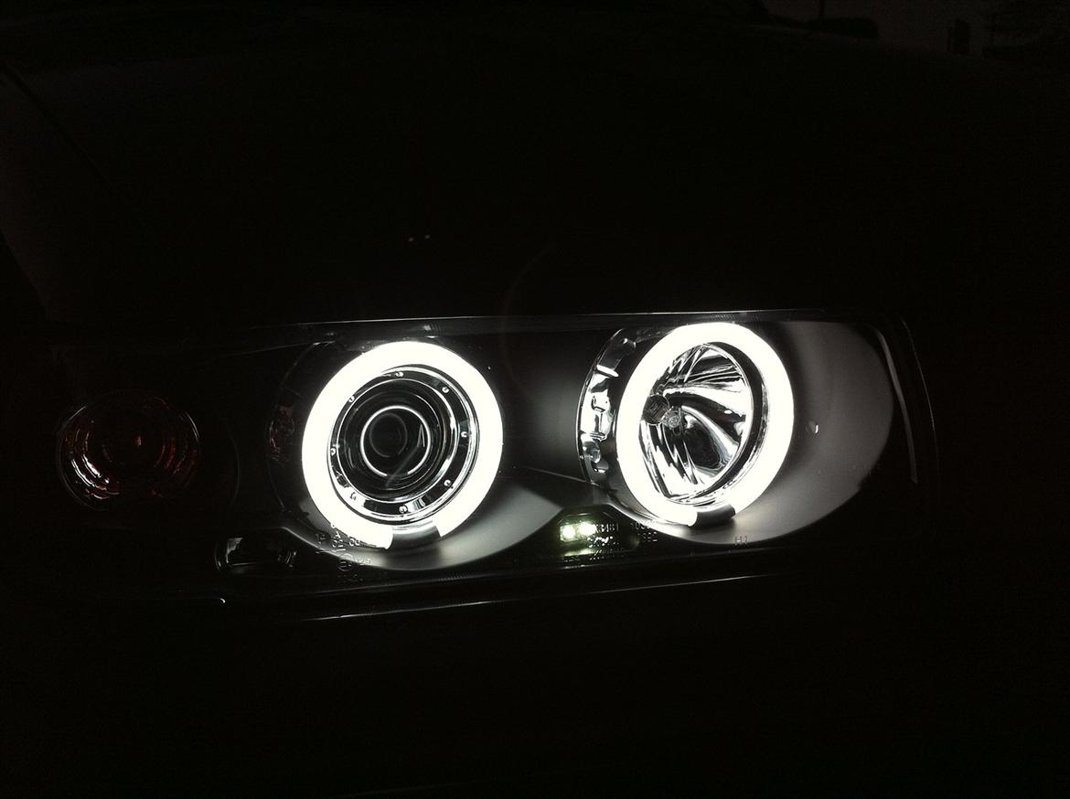 BMW 318i Tilsalg billede 17