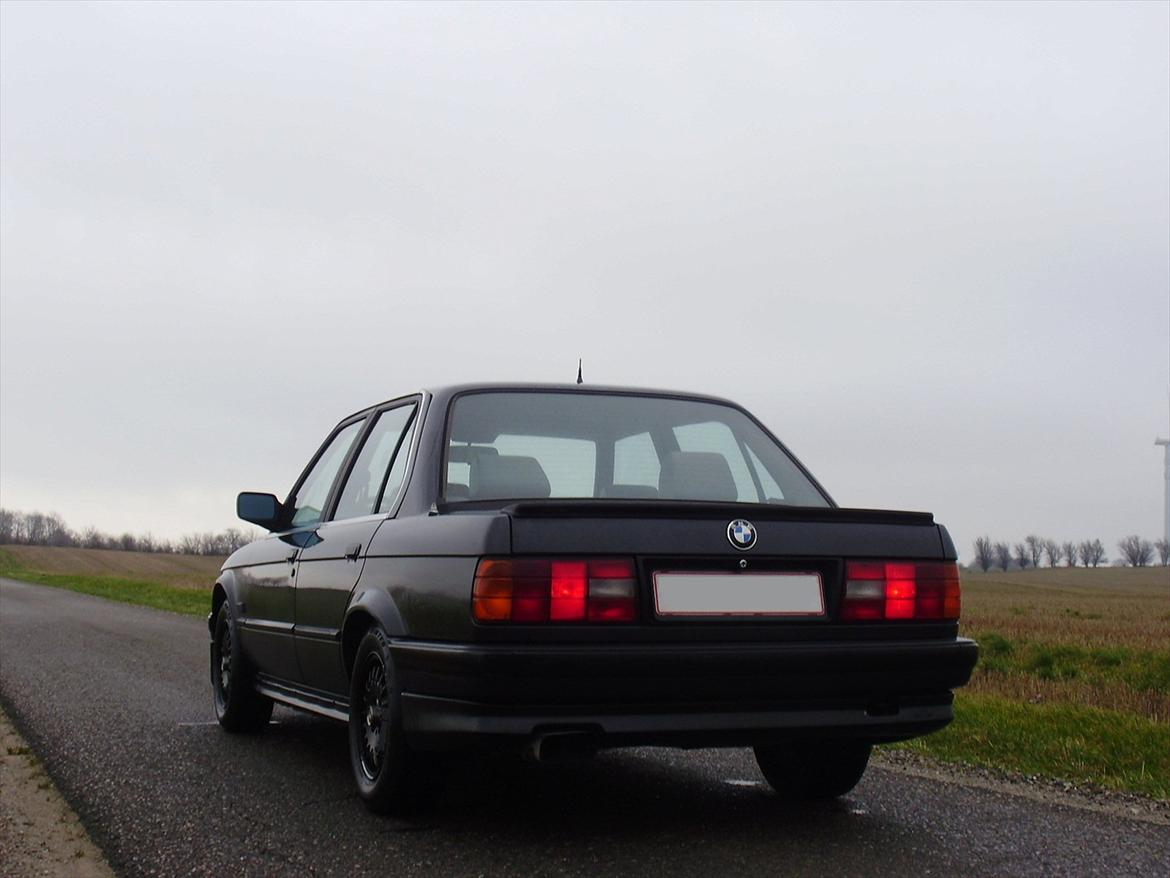 BMW E30 320i  billede 4