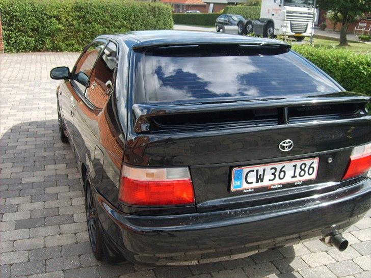 Toyota Corolla e10  billede 4