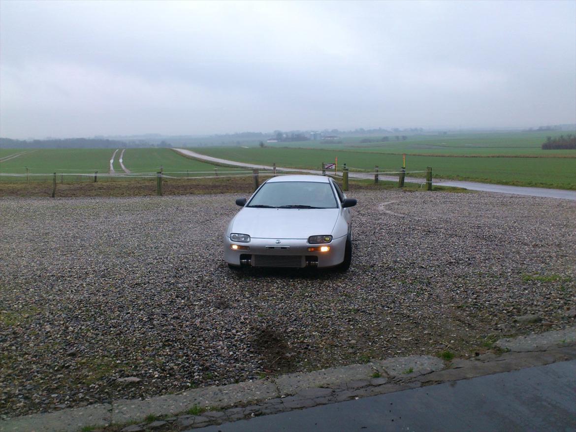 Mazda 323 F med turbo SOLGT. billede 16