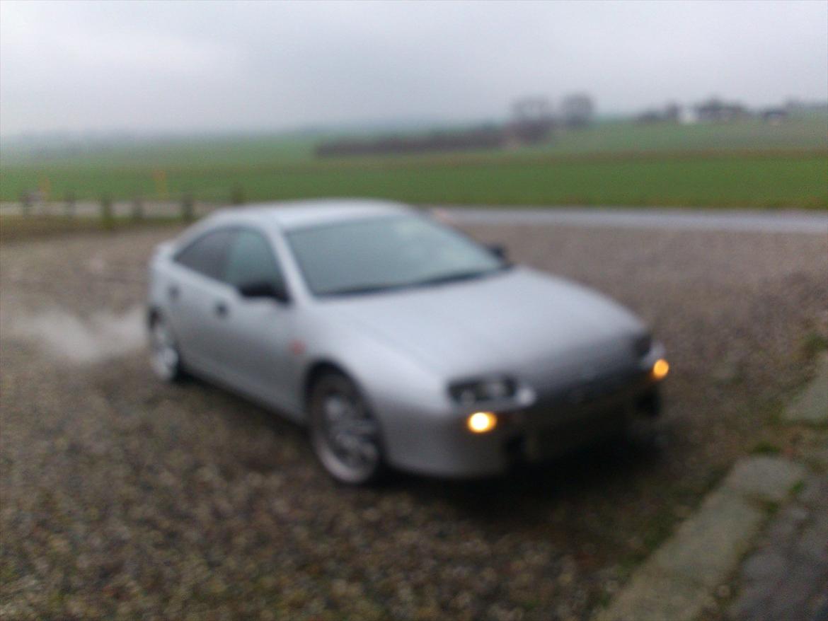 Mazda 323 F med turbo SOLGT. billede 17