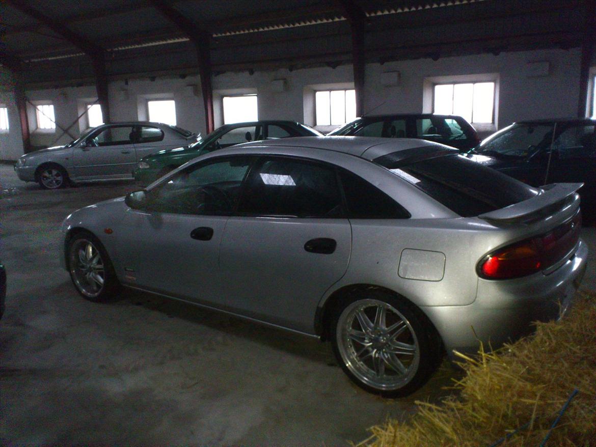 Mazda 323 F med turbo SOLGT. billede 3