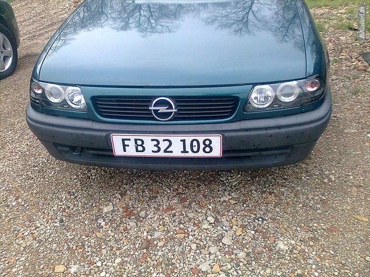 Opel Astra F Caravan (skrottet) billede 18