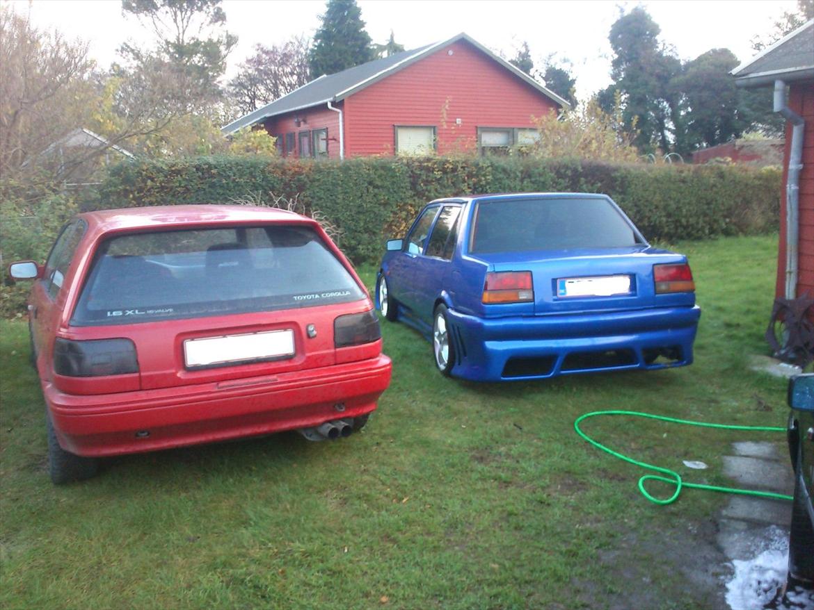 Toyota Corolla Dx skrottet billede 8