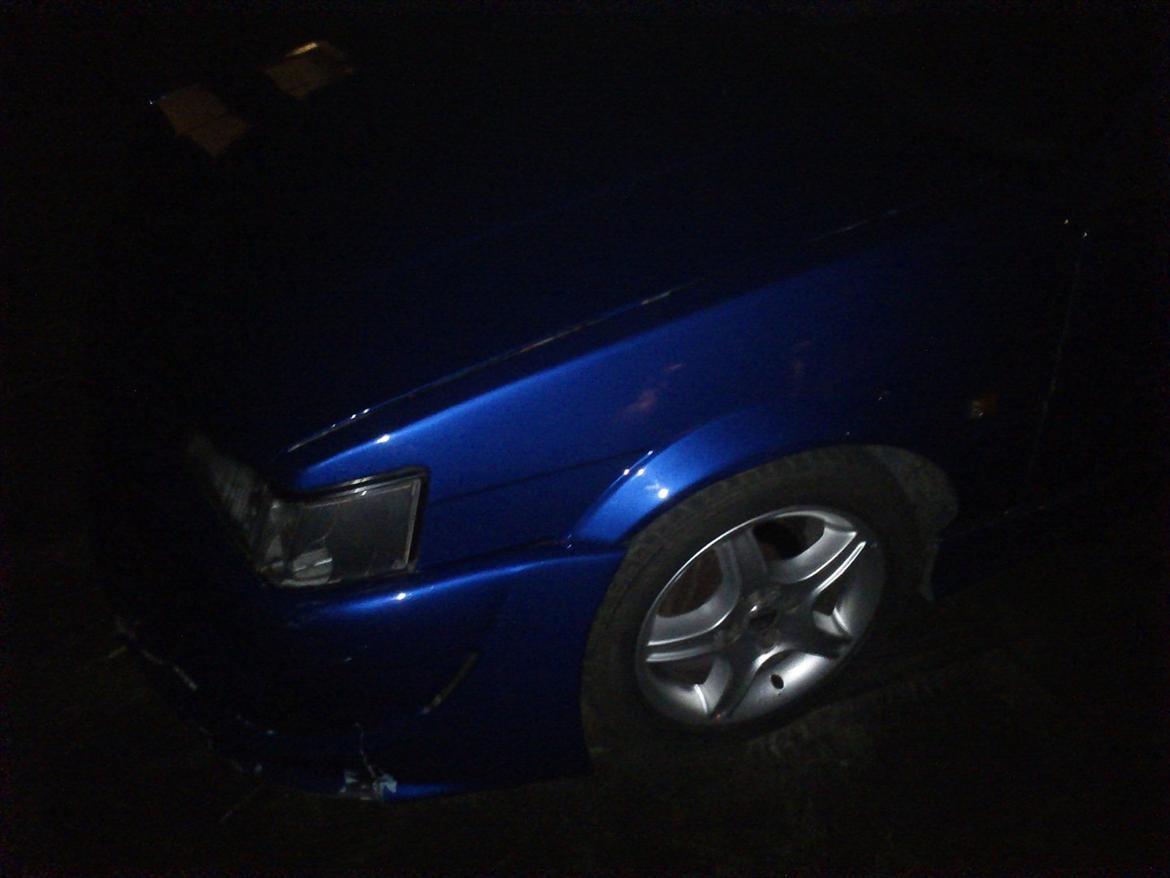 Toyota Corolla Dx skrottet billede 10