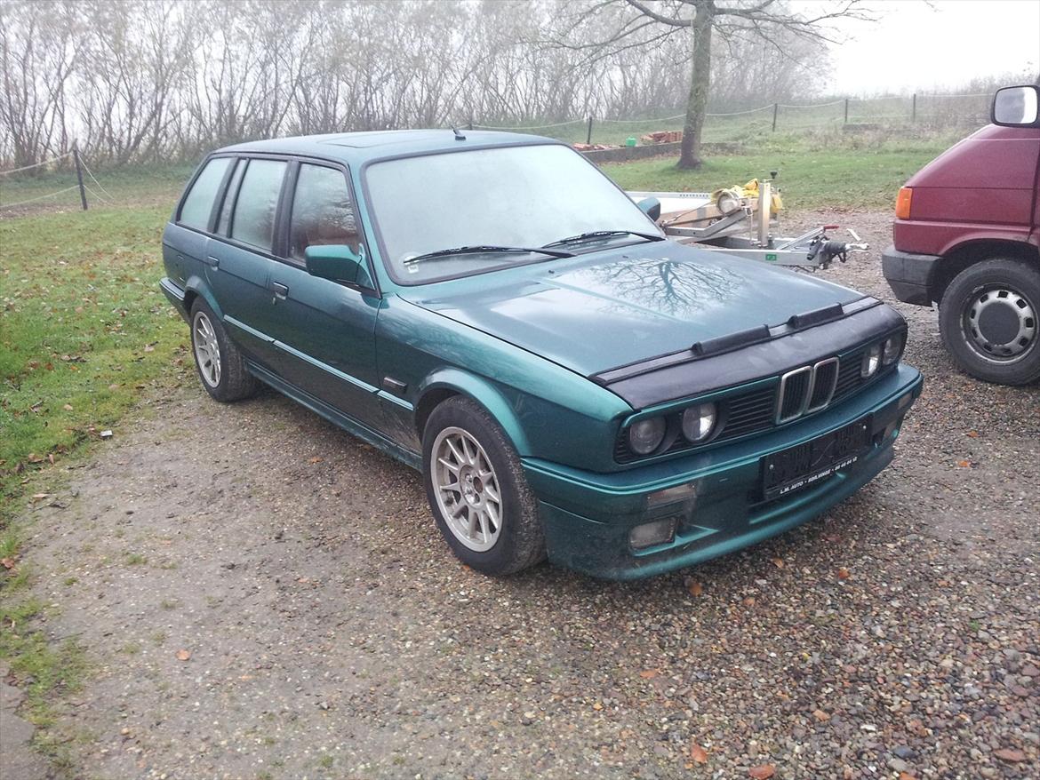 BMW 324 td billede 1