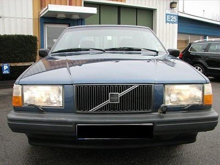 Volvo 740 sedan billede 1
