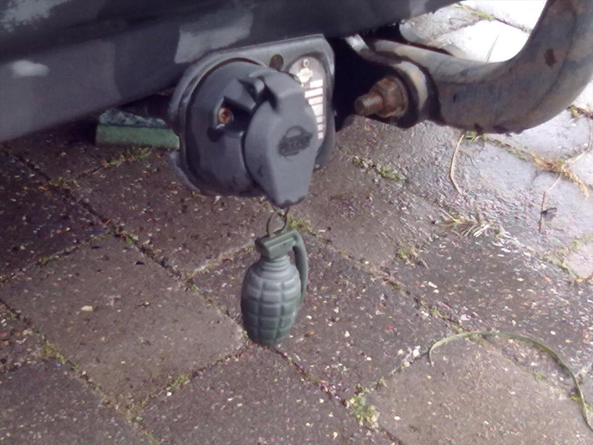 Nissan primera SOLGT - håndgranaten billede 10