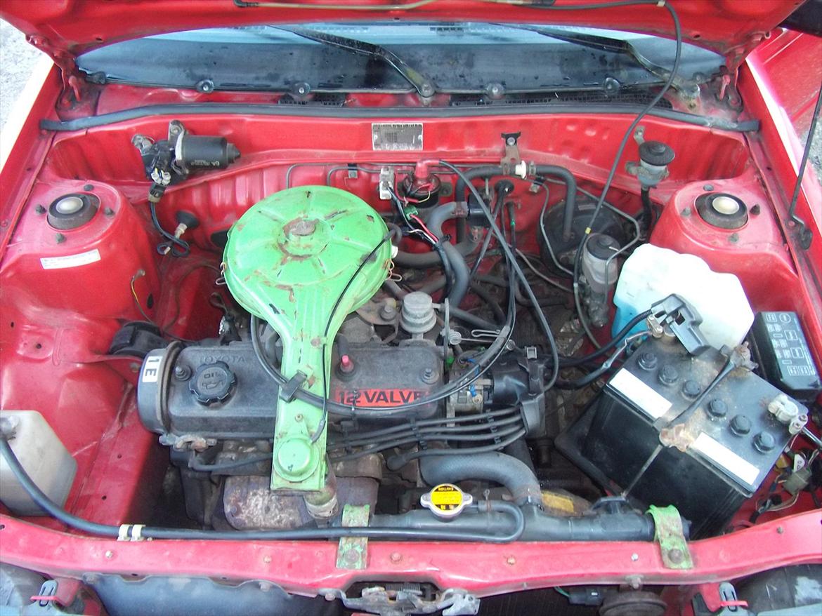 Toyota Starlet EP70 - Motorrummet, 99,9% rustfri. billede 3