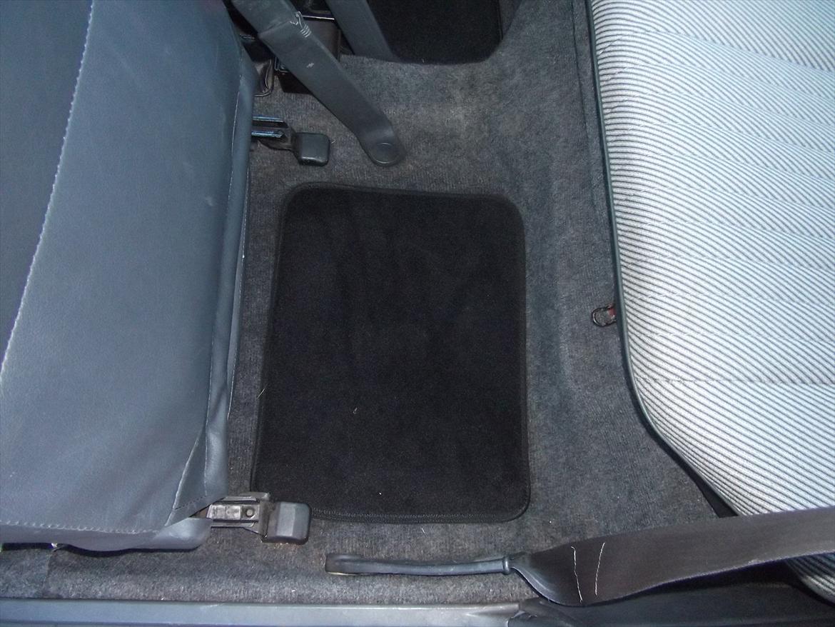 Toyota Starlet EP70 - Nye bundmåtter. billede 9