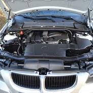 BMW 320i E90