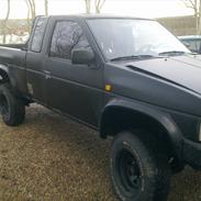 Nissan King cab 2,5 TD