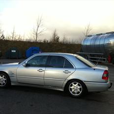 Mercedes Benz C250 Elegance