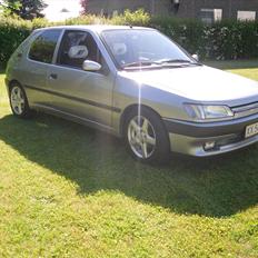 Peugeot 306 1,6 Rally 