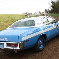 Amerikaner Plymouth Fury - NYPD Copcar