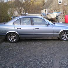 BMW 520i 12v --> solgt