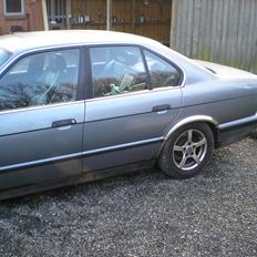 BMW 520i 12v --> solgt