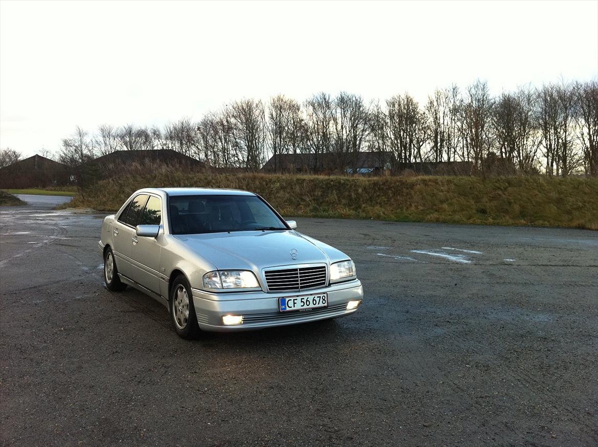 Mercedes Benz C250 Elegance billede 1