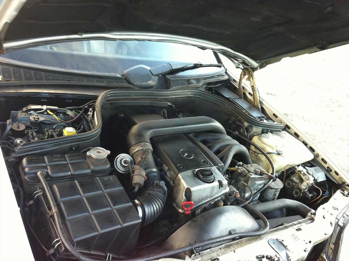 Mercedes Benz C250 Elegance billede 11