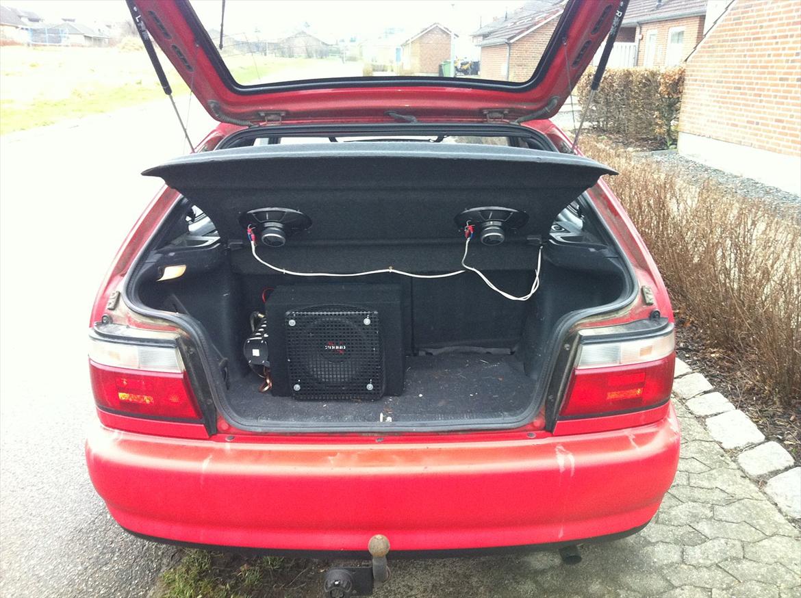 Toyota Corolla 1.3i 16v SOLGT billede 13