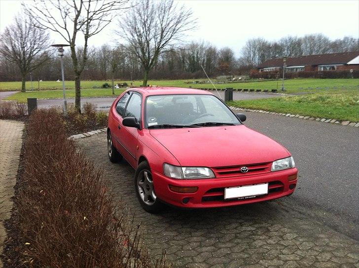 Toyota Corolla 1.3i 16v SOLGT billede 5