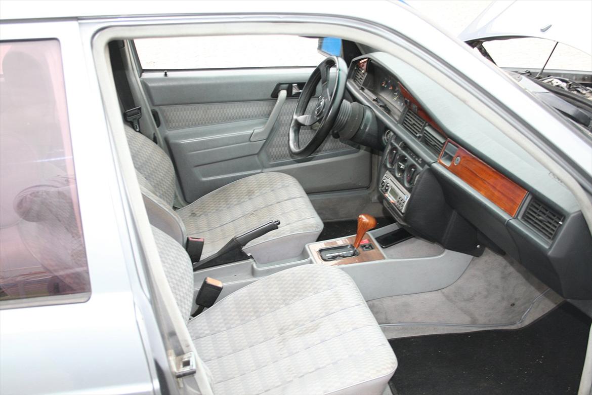 Mercedes Benz 190D 2,5Turbo billede 6
