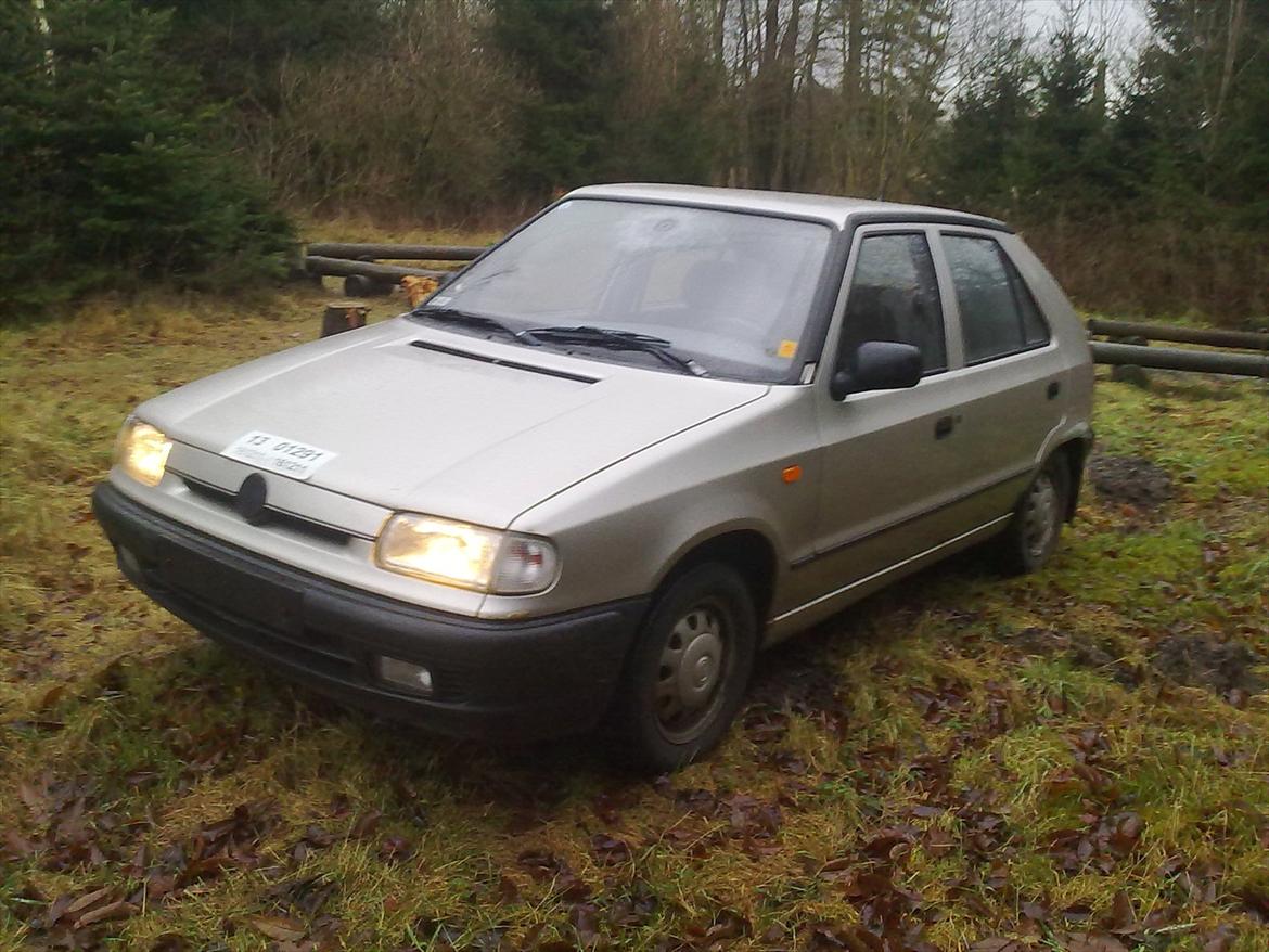 Skoda Felicia 1,3 GLXi (SOLGT) billede 17