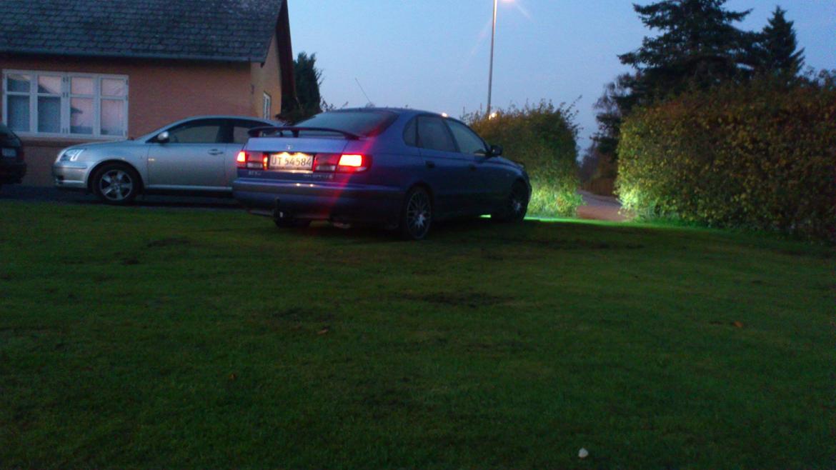 Toyota Carina E 2,0 GLI SOLGT billede 9