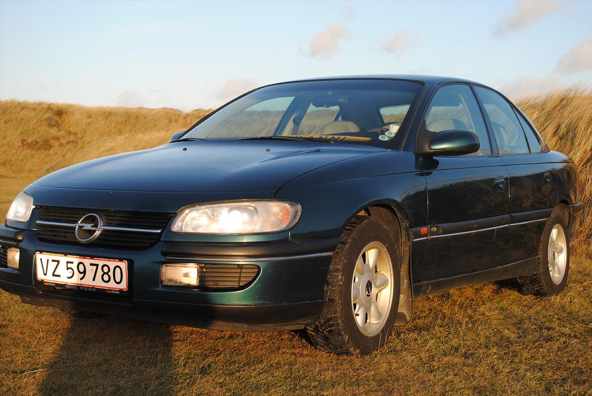 Opel Omega B 2.5 V6 billede 3