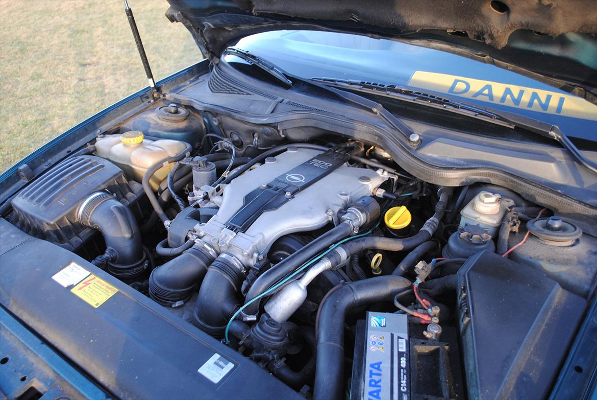 Opel Omega B 2.5 V6 billede 12
