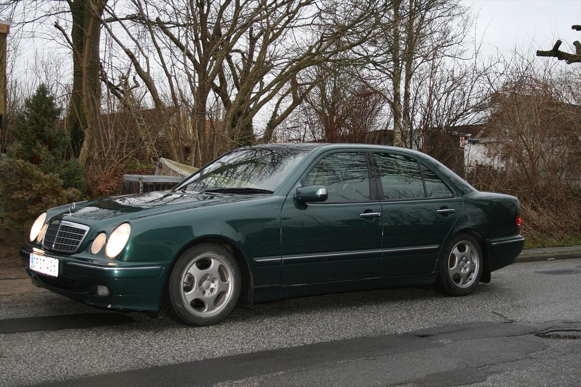 Mercedes Benz E 270 CDI W210 billede 1