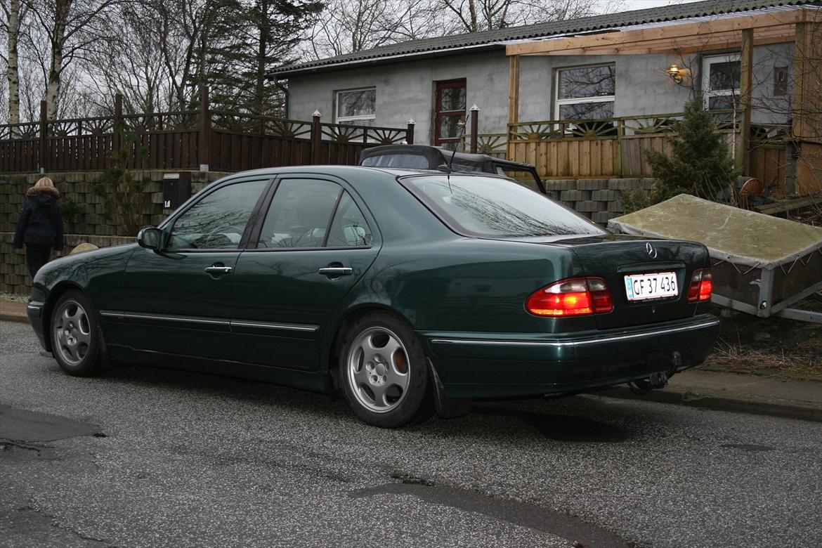 Mercedes Benz E 270 CDI W210 billede 3